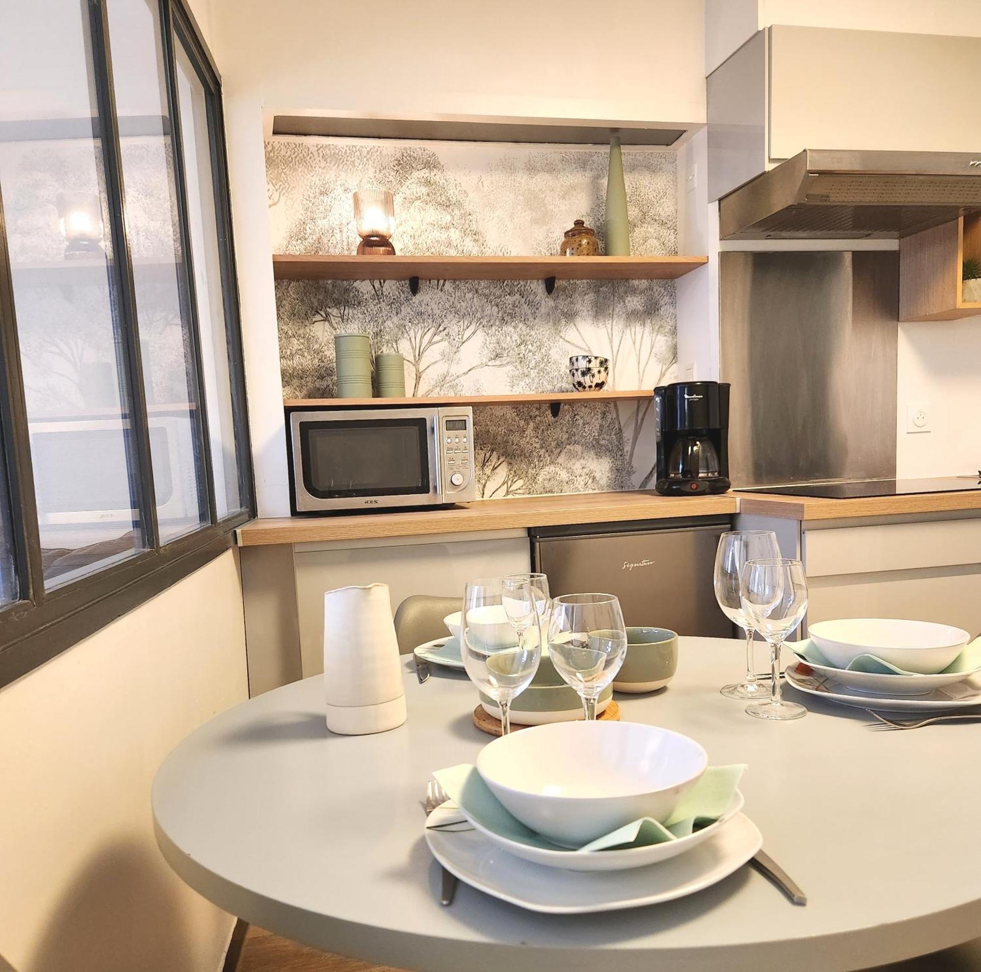 Appartements Epicurieux Hyper Centre Ville, Calme - Sejouraixlesbains エクスレバン 部屋 写真