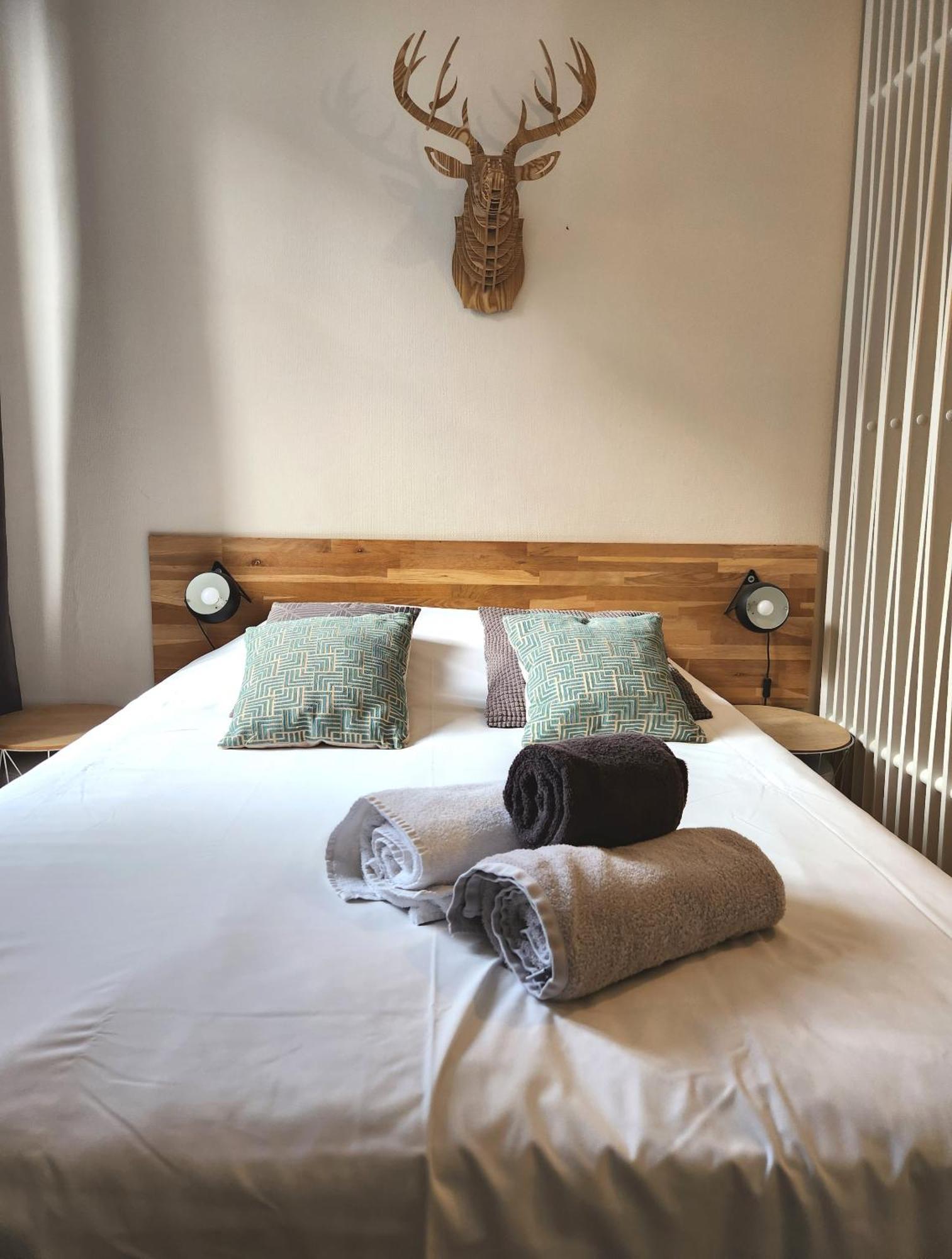 Appartements Epicurieux Hyper Centre Ville, Calme - Sejouraixlesbains エクスレバン 部屋 写真
