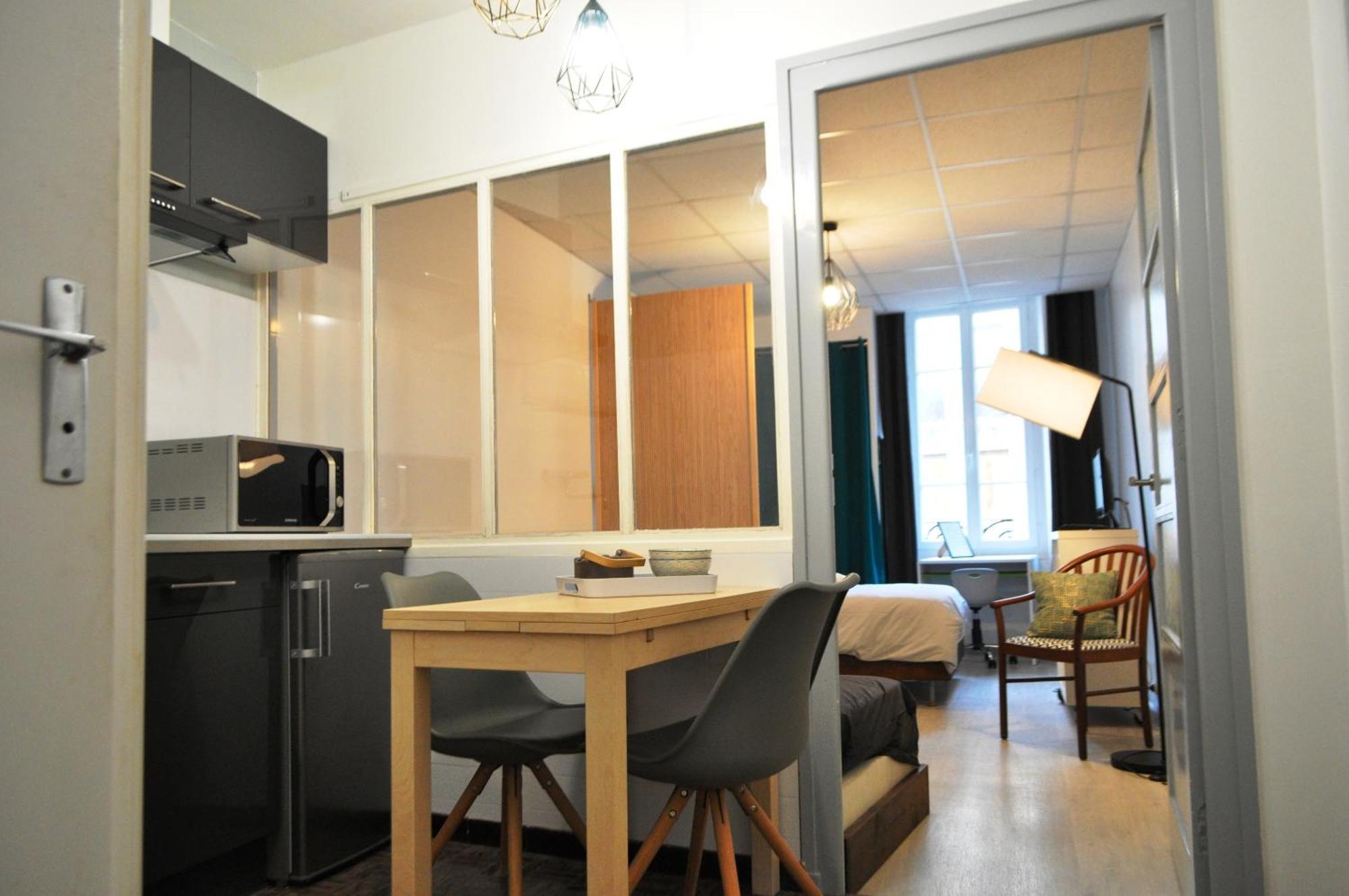 Appartements Epicurieux Hyper Centre Ville, Calme - Sejouraixlesbains エクスレバン 部屋 写真